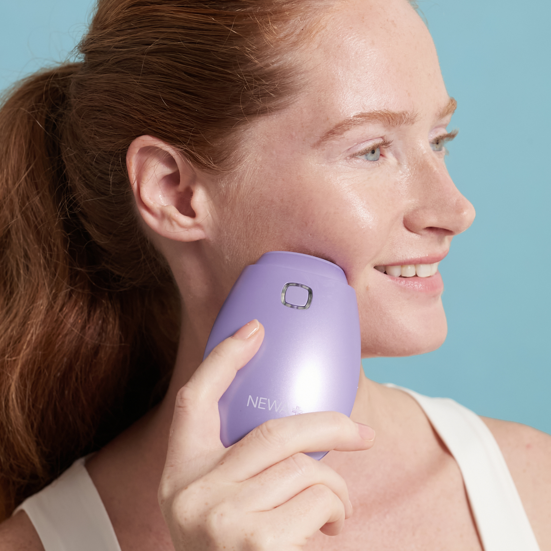 NEWA+ Cordless RF Wrinkle Reduction Device (Lavender)