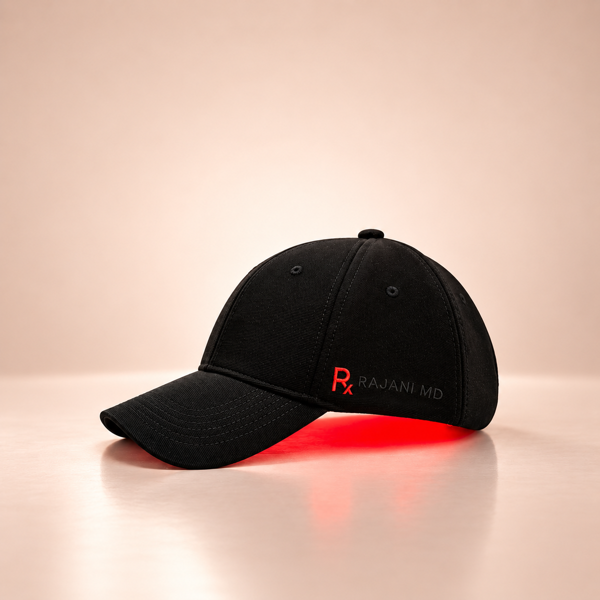 Hair+ Cap in Mode 1, laser and red LED light on